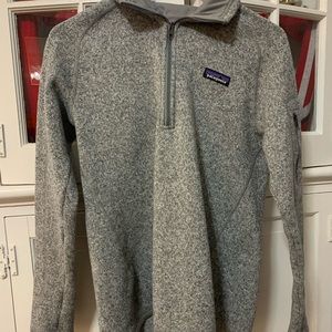 Grey Patagonia half zip
